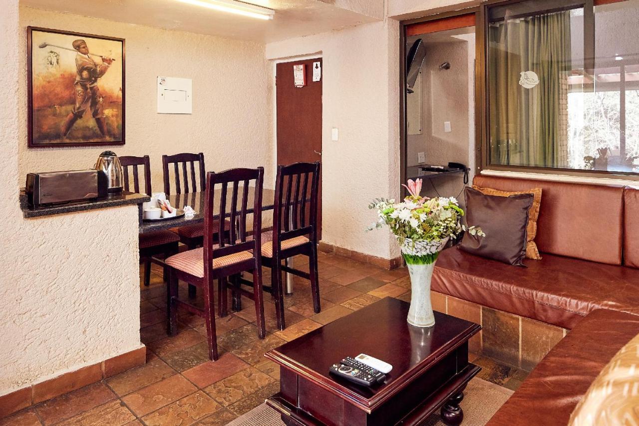 First Group Magalies Park Hotel Hartbeespoort Eksteriør billede