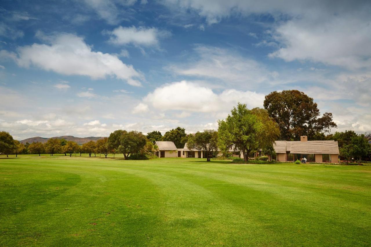 First Group Magalies Park Hotel Hartbeespoort Eksteriør billede